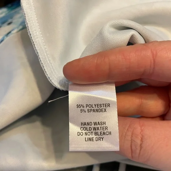 LULUS WHITE AND BLUE FLORAL COCKTAIL DRESS WITH PLUNGING NECKLINE - Picture 8 of 8